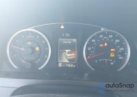 2017 Toyota Camry Se z USA, uszkodzony, nr VIN 4T1BF1FK2HU430232